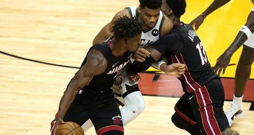 2021-2022 赛季 NBA 季后赛战况：勇士与凯尔特人会师总决赛