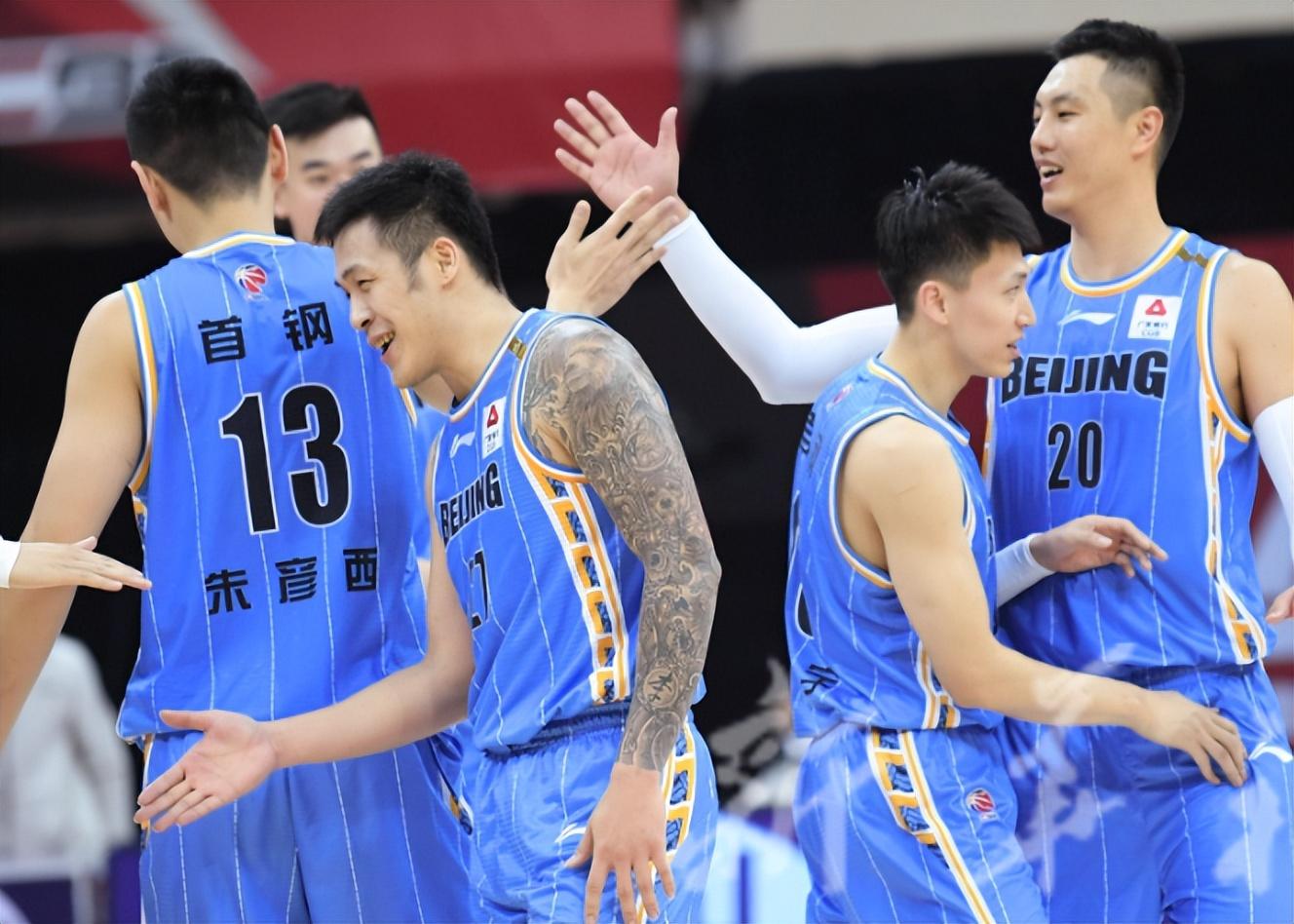 cba青岛 北京 CBA 季后赛第二回合：北京上海激烈对决，四支顶级球队竞争白热化