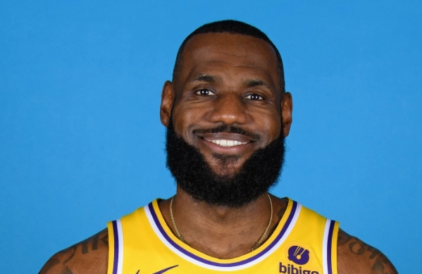 nba现役十大球员_现役球员nba排名_现役球员nba得分榜排名