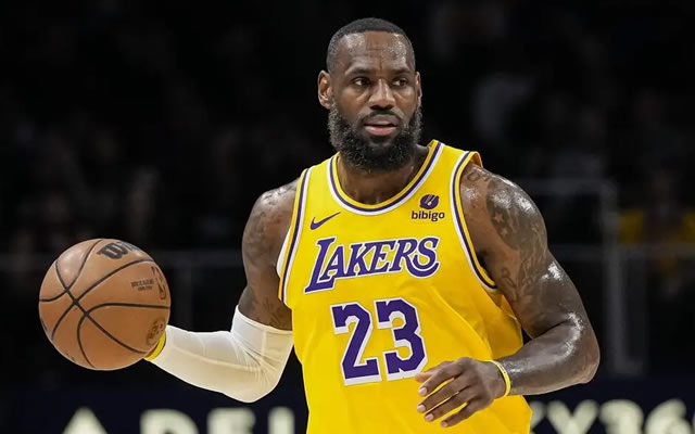 马布里nba单赛季常规赛三分球命中数最多_nba三分单场命中_nba单场常规时间最高的分