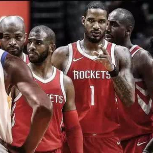 NBA 季后赛西决大战：火箭主场迎战宇宙勇，哈登杜兰特上演最强对决